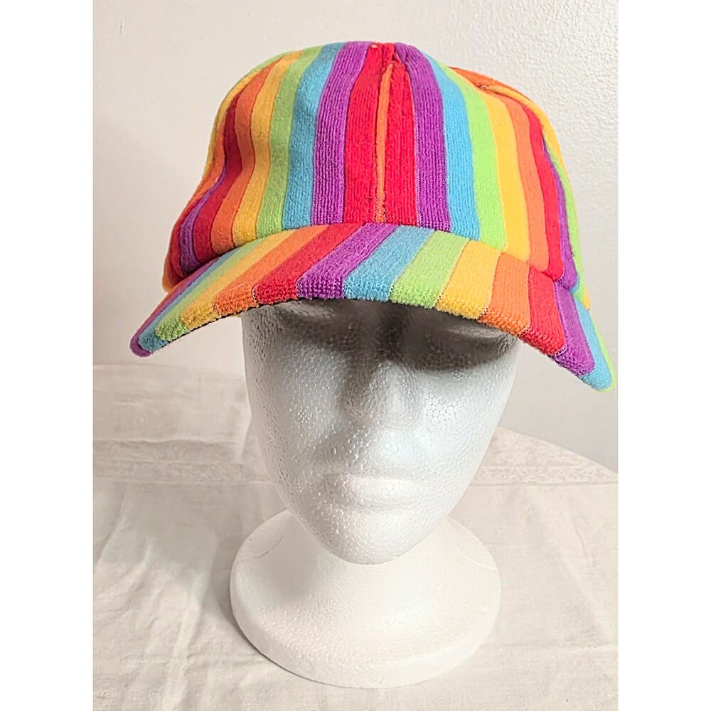 The Toy Network Rainbow Baseball Hat NWT Hook & Loop Back Closure  One Size